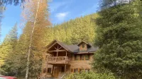 Urumqi Nanshan Forest Health - Wellness Resort Hotel - 駐車場