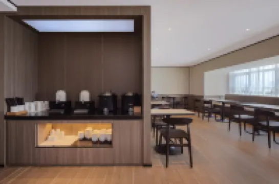 HanTing Hotel (Zhenjiang Yatai Plaza)