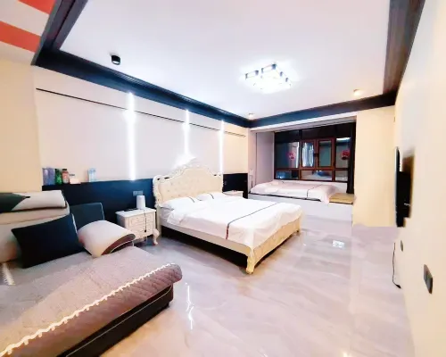 拾壹ホテル（建三江駅） 富錦のホテル