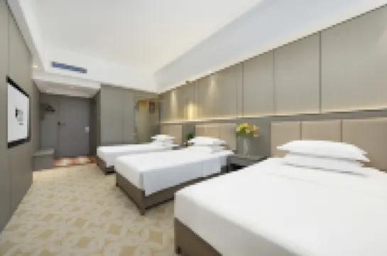 Yining Development Zone Licheng Ruixuan Hotel (Yining Airport)