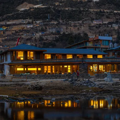 德欽雨崩轉山雪境民宿 雨崩神瀑附近的飯店
