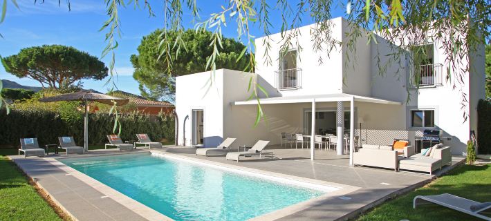 Domaine Villas Mandarine Private Pools & Spa Hotele w: Calvi