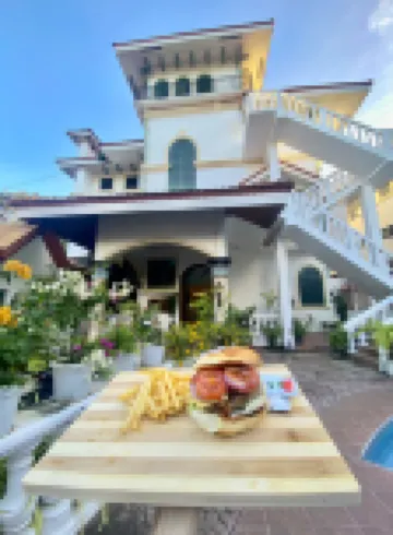 Gracey Dive Resort And Restaurant