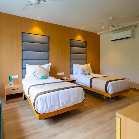 Click Hotel Bhuntar, Kullu Manali -Bhuntar Airport