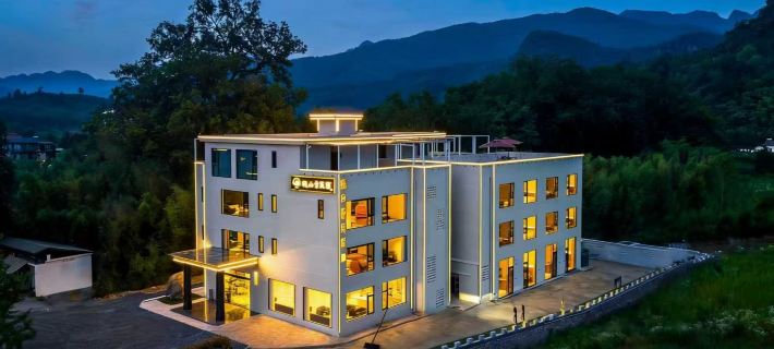 Xiaoshan Qing ·Riverside & Mountain-surrounded Luxury Resort Villa Hotels in Ningguo