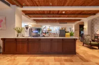 Looking at Wuyuan · Flying Green and Flowing Fragrance · French Style Designer Homestay - 5-Star