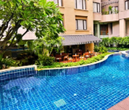 是隆塞琳飯店 BTS 莎拉當站（BTS-Sala Daeng）附近的飯店