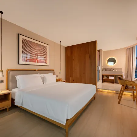 Xizi Art Hotel (Hangzhou West Lake Cultural Square, Baoshan Bridge Metro Station Branch)