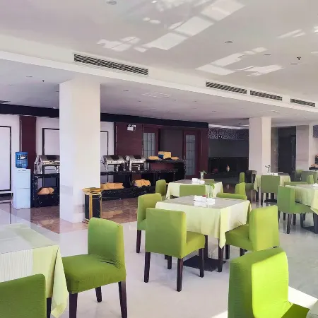 Jingfang Esports Hotel (Yingbin Avenue Branch, Pingtang Zhongyang Avenue)