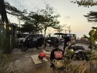 Yulan Seaview Hostel
