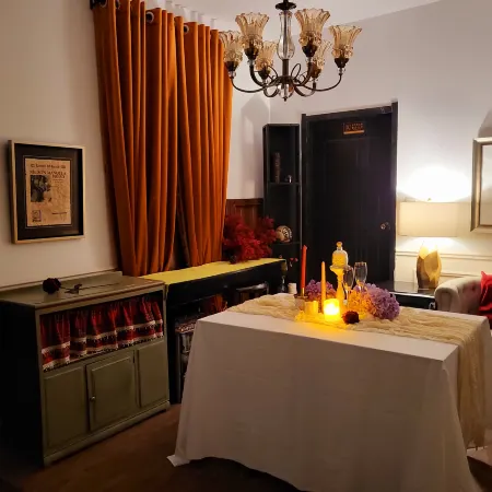HOMESTAY  (Shenyang Middle Street Forbidden City)