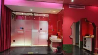 Rongmei Theme Hotel (Nanchong Five-star Garden) - Pet friendly