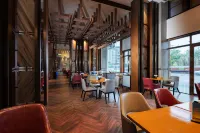 Jiangwan Cultural Tourism Hotel (Sanjiang Fengyu Bridge)