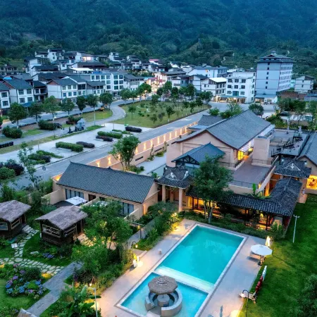 Qisu·Lajia Yao enthnic Themed Homestays in Libo