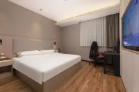 Boyi E-Sports Hotel (Suzhou Jinji Lake Expo Center Xinghu Street Subway Station) - Esports