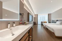 Home Selection Hotel (Urumqi Xintianrun Tianshan International Airport Branch)