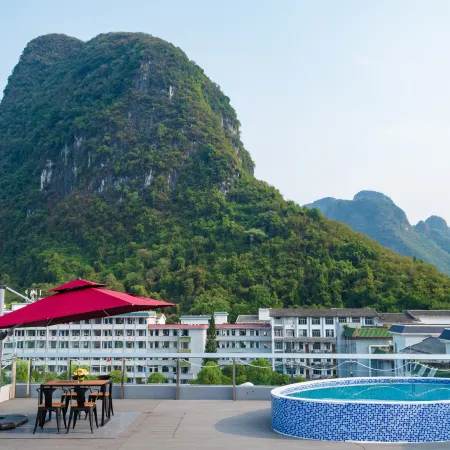 Borrman Hotel (Yangshuo West Street Lijiang Branch)
