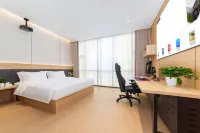 Manxin esports cinema hotel (Suining station Chengbei passenger station branch)