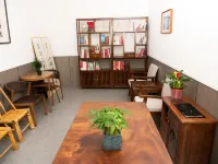 Xinglong Yaobao Hotel Hotels in Xunyi