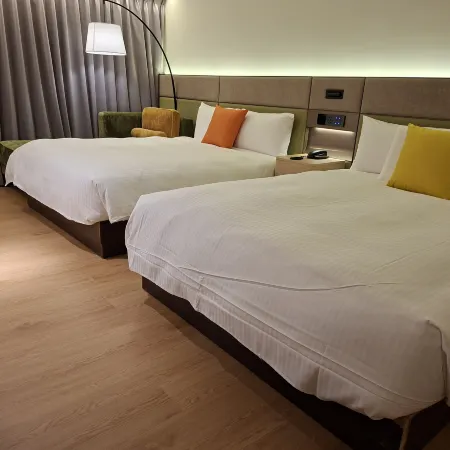 Via Garden Hotel Отели рядом с достопримечательностью «Храм Паочуэ»
