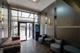 Sapar Deluxe Plaza