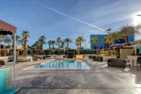 Signature MGM Resort Lucky Gem Penthouse & Luxury Suites - Parvekkeita