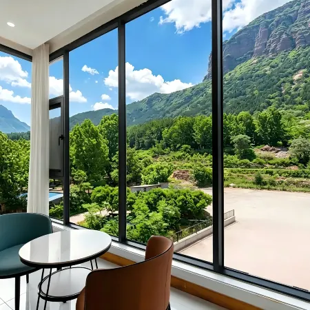 Tuman Haven Mountain Family Homestay (Baoquan Scenic Area, Henan)