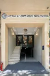 Little Charm Boutique Hotel - Kitchen