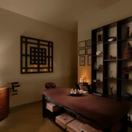 Ani Plaza Hotel