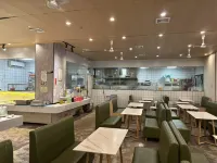 Bai Li Holiday Hotel (Enping Aofeng Square)