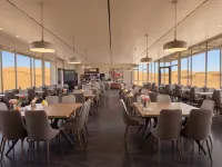 Hourglass · Star Chaser | PURE WHITE Desert Art Stay - breakfast