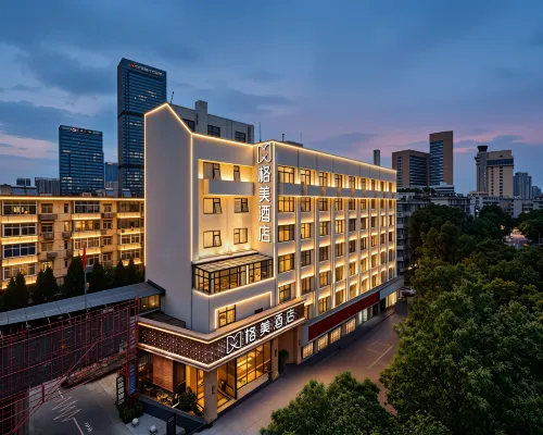 Gemei Hotel (sanxiaokou Pedestrian Street store of Hefei first people's Hospital) Hotels near Luyang