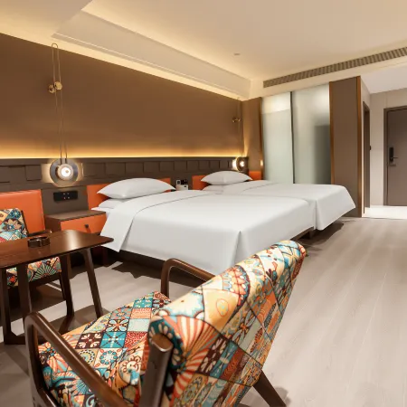 Batang Dongcheng Yipin Hotel