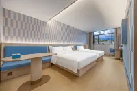 HanTing Hotel (Dali Prefecture Nanjian Sakura Square) - Pysäköinti