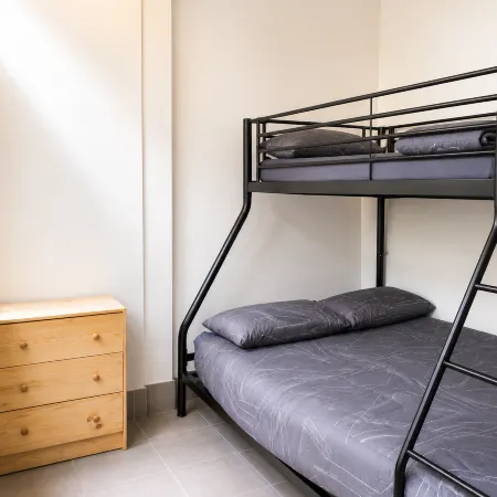 Capsule Perth City Backpackers Hostel - Note - Valid Passport Required to Check IN