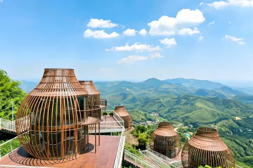 Juanniaoguichao · Luyunnami Time Camp (Zhaijishan) - 3성급