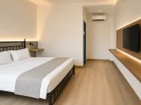 LC HOTEL - 3-Star