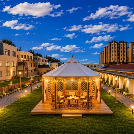 Saishang Yifangting Courtyard Homestay