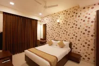 Hotel Kamar Residences and Banquets - مطابخ