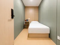 Zhu Xiaoman Hotel (Near Tiantan Hospital & Fengtai Railway Station) Hotels in Fengtai District