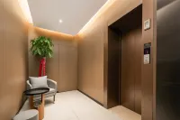 Daiding Business Travel Hotel (Jianghan Road Pedestrian Street, Hankou Jiangtan Wuhan) - 2-Star