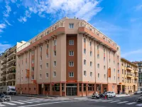 easyHotel Nice Old Town Hotels near Arson Square