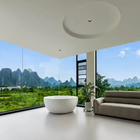 Yintianju Panoramic Light Luxury Hotel (Xingping Ancient Town)