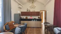 Yangjiang Biaozhuli Homestay - 2 Sao