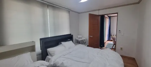Lunar House - Villas