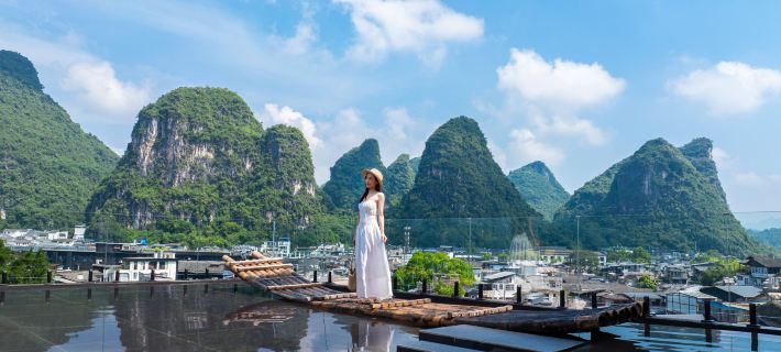 Yangshuo Yueman Jinglu Resort Hotel (West Street Lijiang Branch) Hotele w: Yangshuo