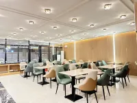 Yaste Hotel (Qinzhou Changrong World Trade Plaza Branch) - 2 stjerner