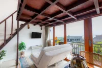 Linggayoni Cottage Dieng - balcony