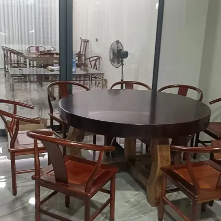Yangshuo Yijin Homestay    
