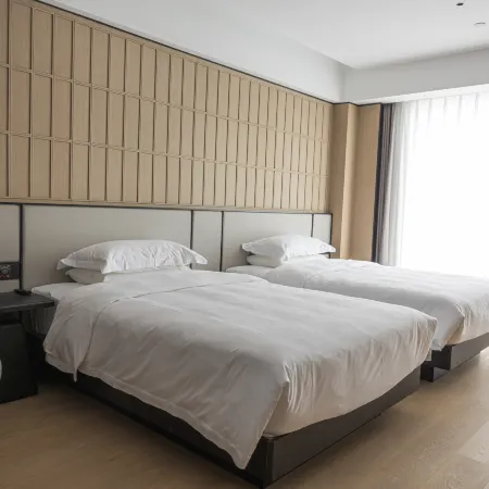 Lianyungang Holiday Beauty Hotel